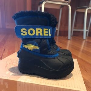 Sorel Boys Snow Boots - Great Condition